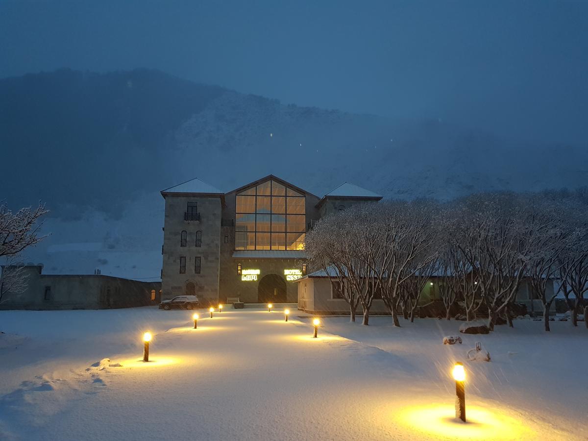 Hotel Sno Kazbegi Esterno foto